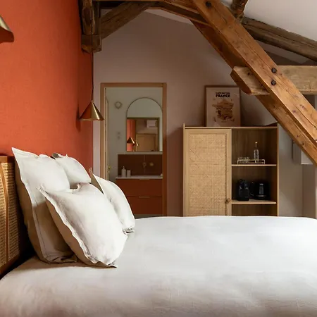 Le Pavillon Des Capitans 3*