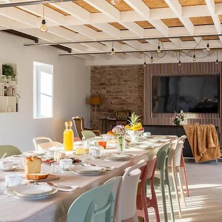 Le Pavillon Des Capitans 3* Juliénas