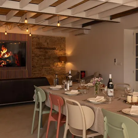 Le Pavillon Des Capitans 3*