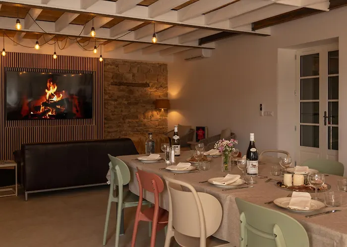 Le Pavillon Des Capitans 3*